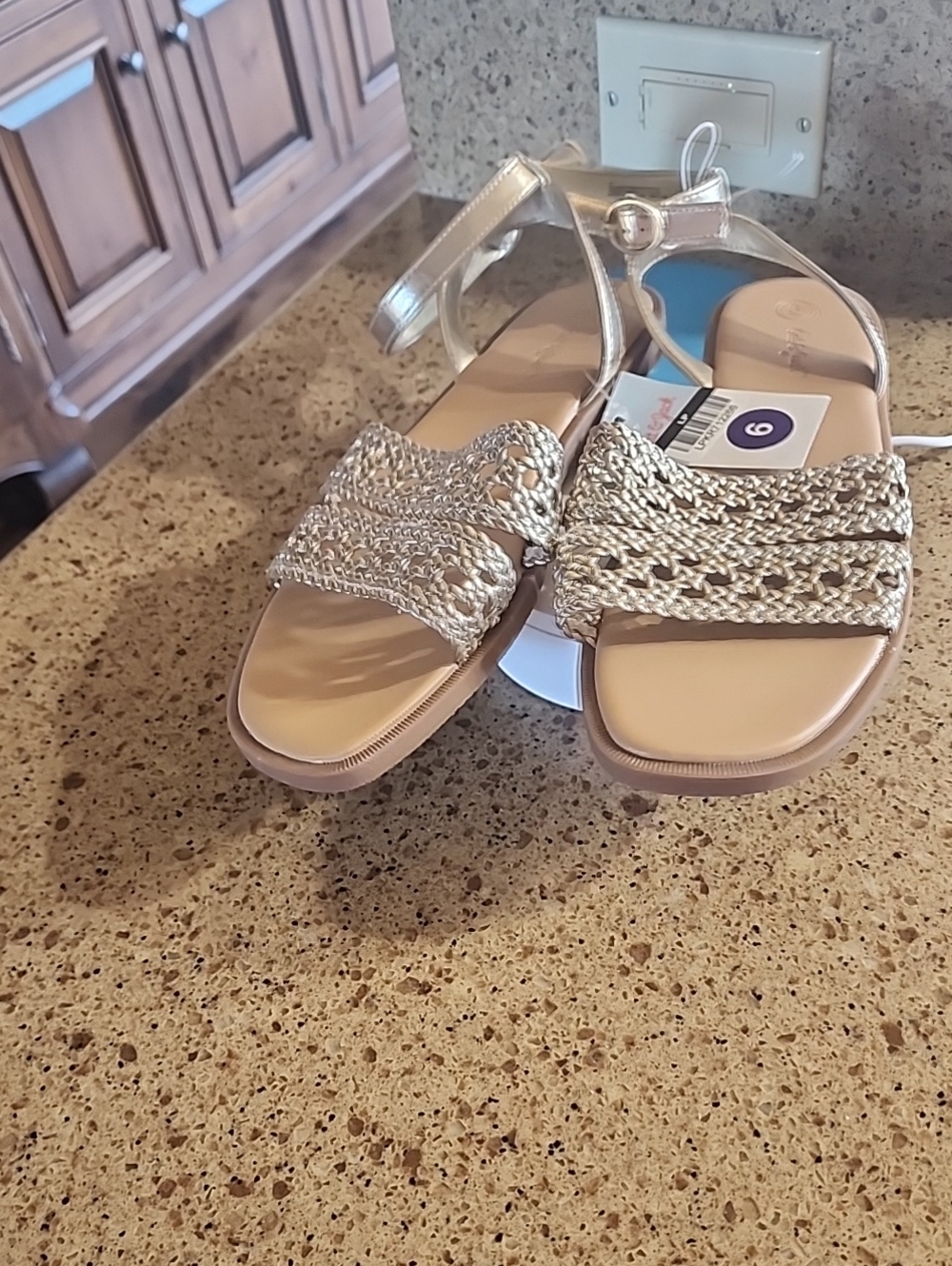 Woven Metallic Strap Women's Sandals - Gold NWT SIZE-9
